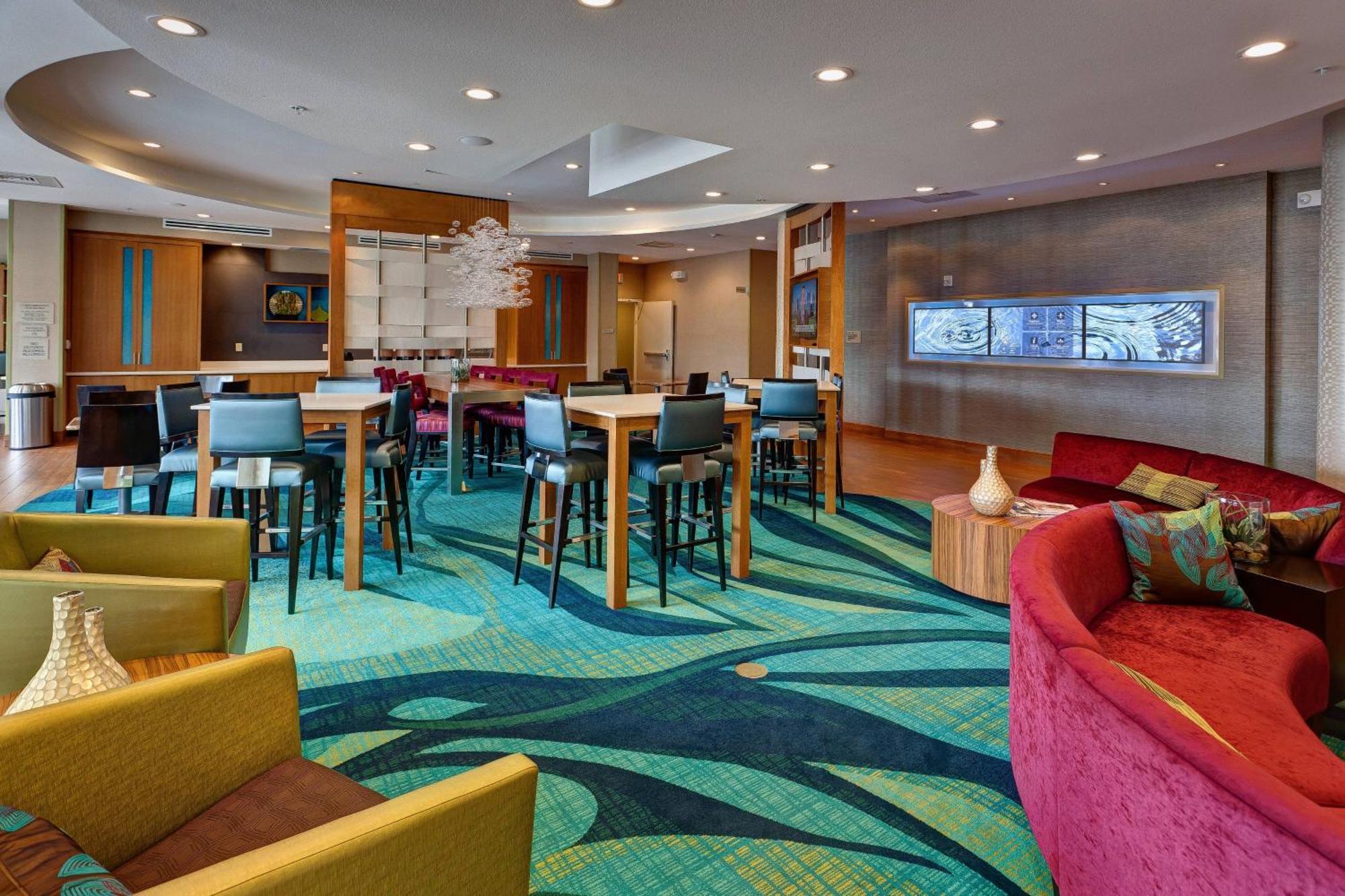 Springhill Suites By Marriott Wichita Airport Экстерьер фото